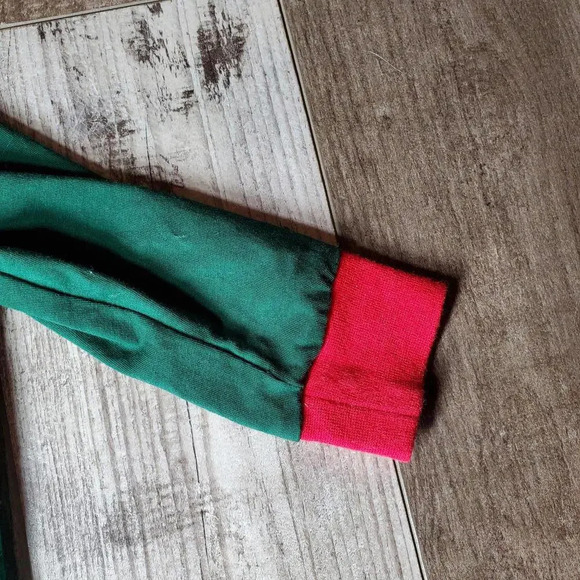 Green and Red Striped Snowman Romper Jumpsuit One Piece Size 3-6 NWOT - Picture 11 of 11